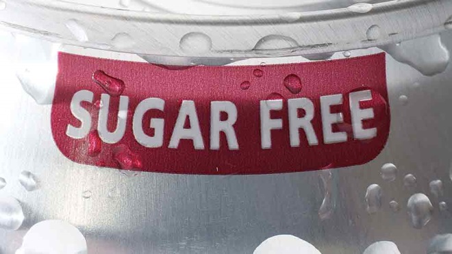 can of sugar free diet soft drink
